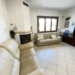 A Casa Di Anita - In Ogliastra A 5 Minuti Dalla * Lotzorai